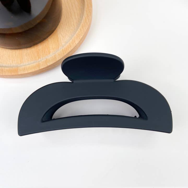 SoapElenGlen - Wholesale Hair Clip - Women's - 3.54" half circle frosted design hair clip