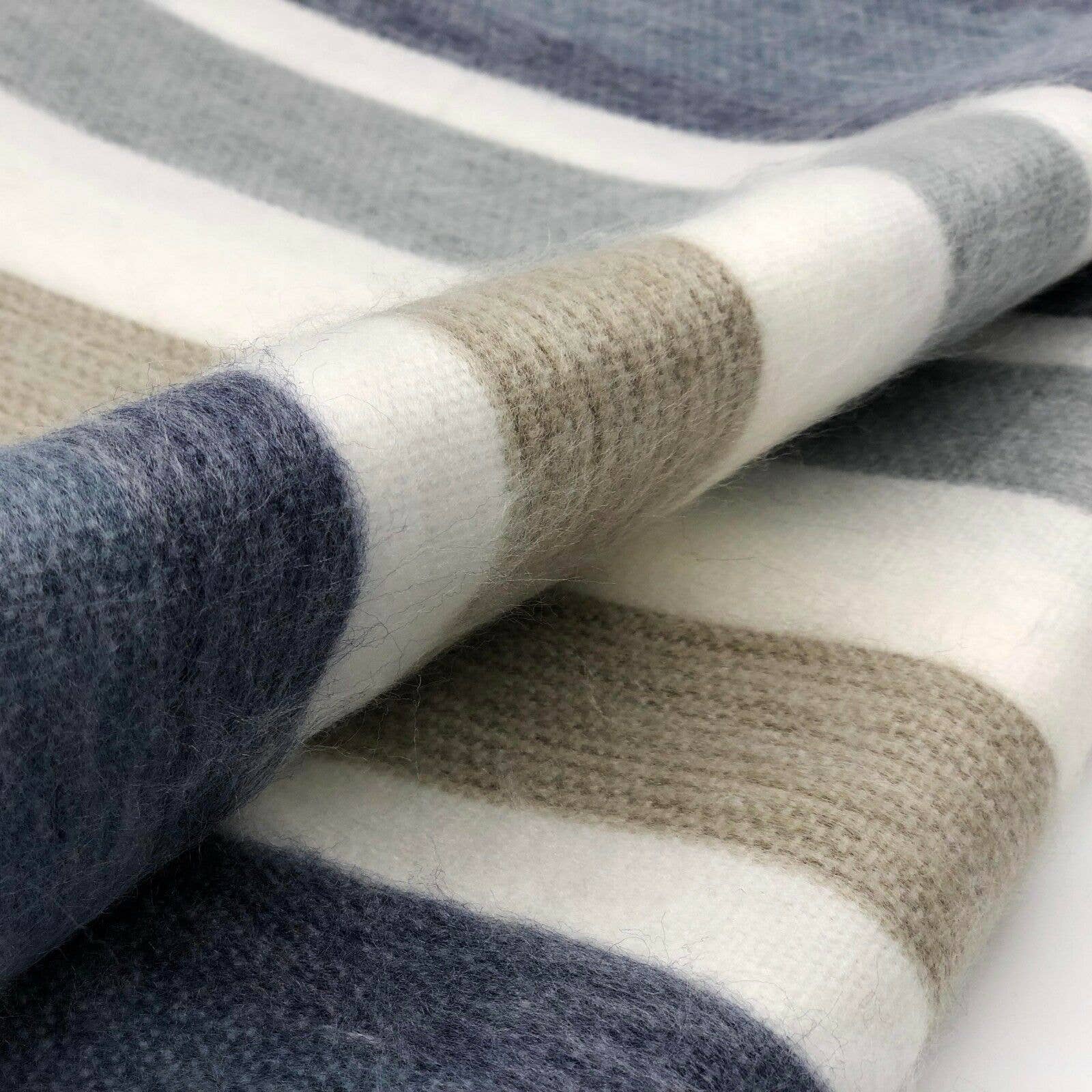ECUALAMA - Wholesale Throw Blanket - Soft & Warm Baby Alpaca Wool Throw Blanket / Sofa Cover - Queen 90" x 65" - striped pattern4