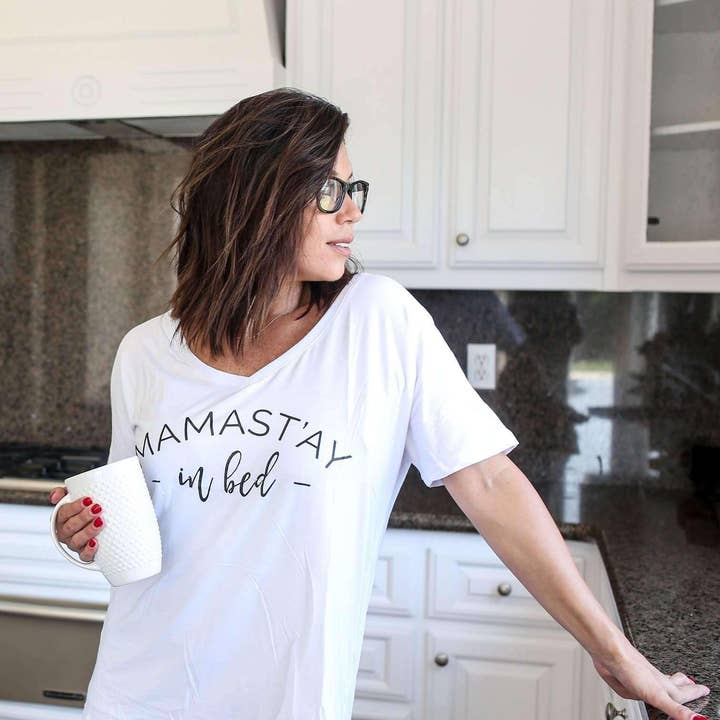 SLUTFÖRSÄLJNING Mast'ay in Bed Slouchy Shirt för wholesale av to: little arrows