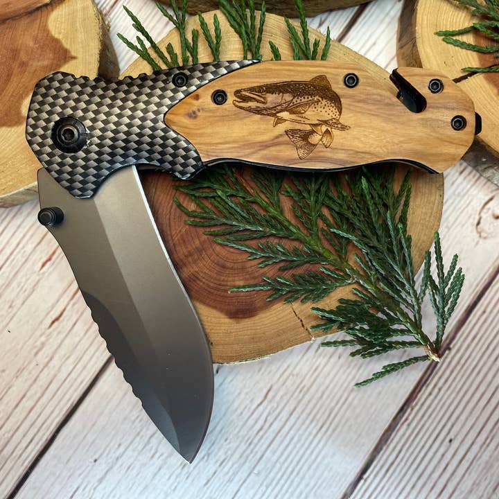Quail Tail Laser Art - Wholesale Pocket Knife/Holder - Trout Knife1