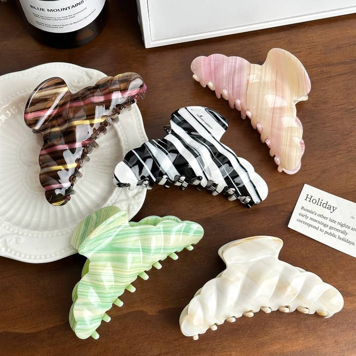 Garra de Cabelo em Acetato com Padrão de Risca Brilhante por atacado de SoapElenGlen