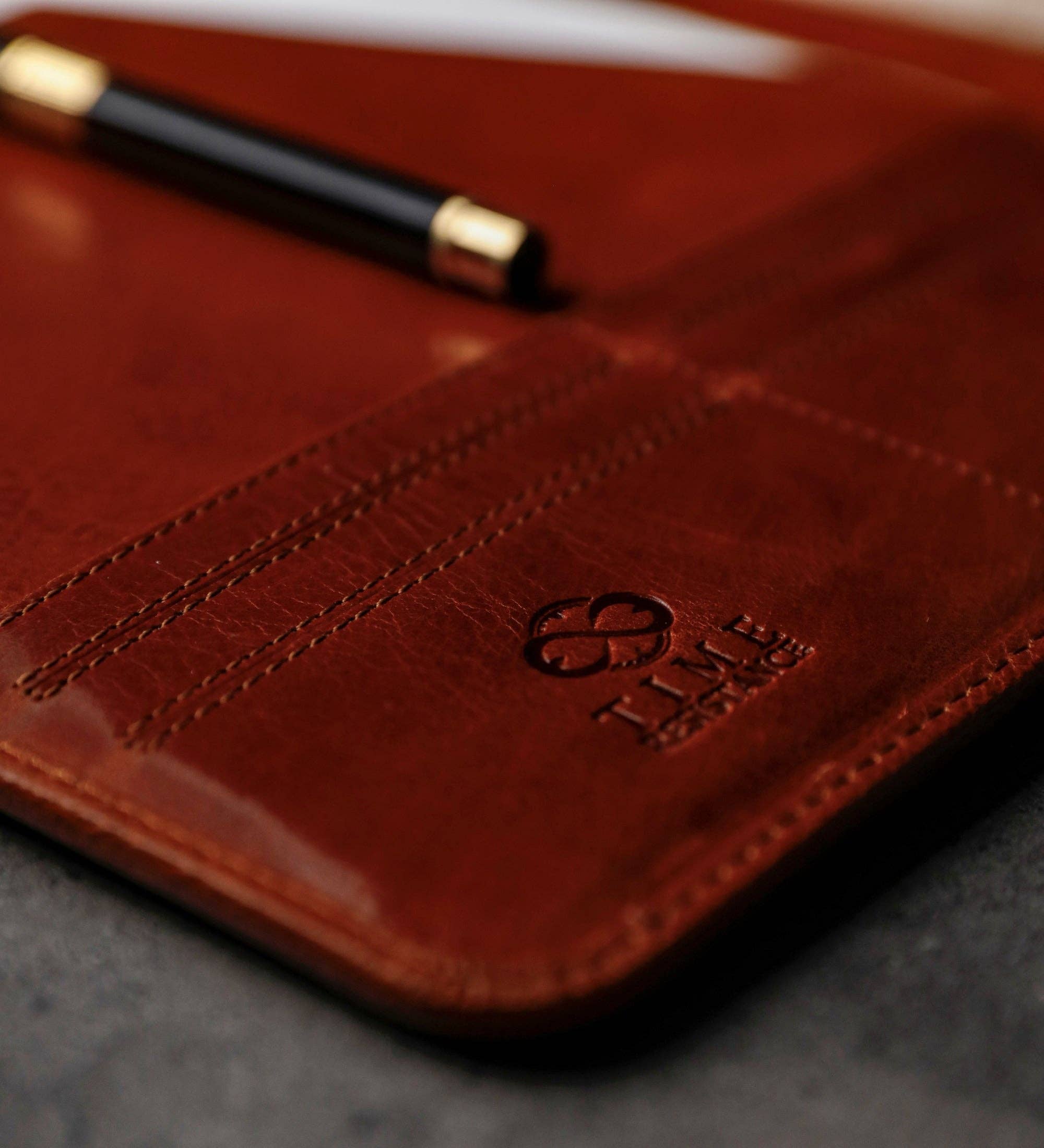 Time Resistance - Vente Classeurs - Porte-documents en cuir - L'Être aimé27