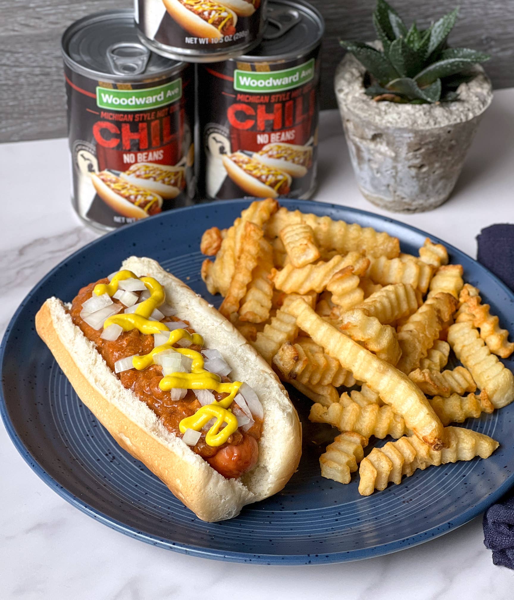 Giovanni's - Wholesale Hot Sauce - Woodward Ave Michigan Style Hot Dog Chili6