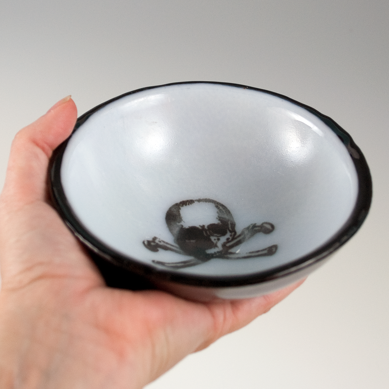 Kiku Handmade | Contemporary Fused Glass Home Goods - Wholesale Decorative Plate/Dish/Bowl - Skull Fused Glass 5" Small Bowl0