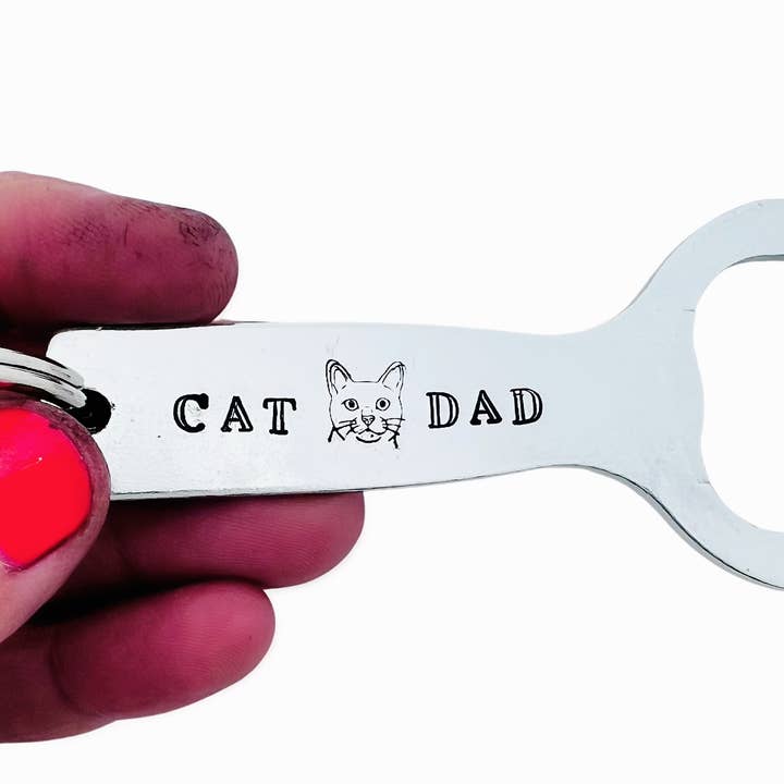 Cat Dad Flasköppnare Nyckelring för wholesale av Christy Robinson Design