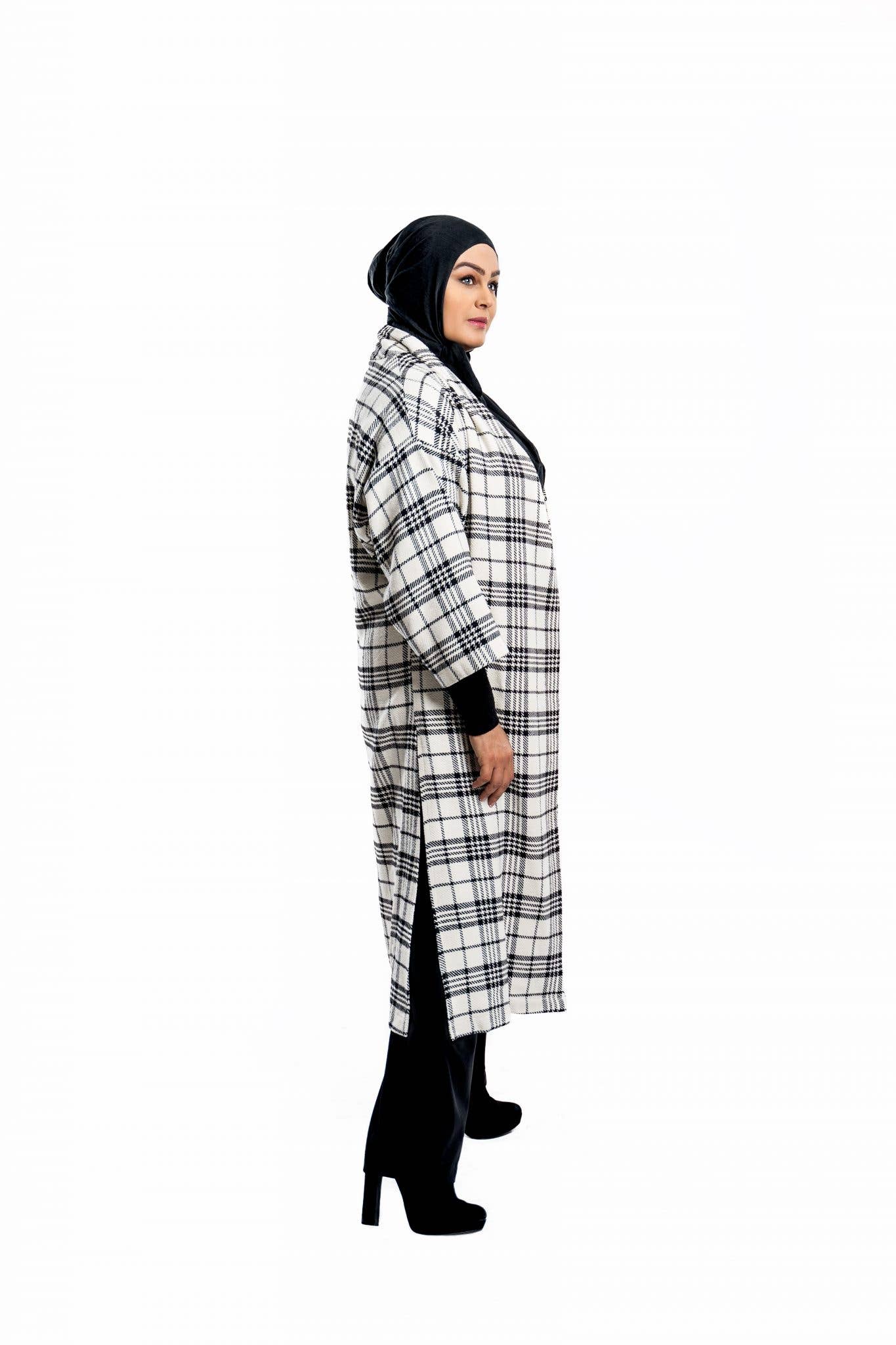 Sultana.R - Wholesale Coat - Women's - Amar 2 coat1