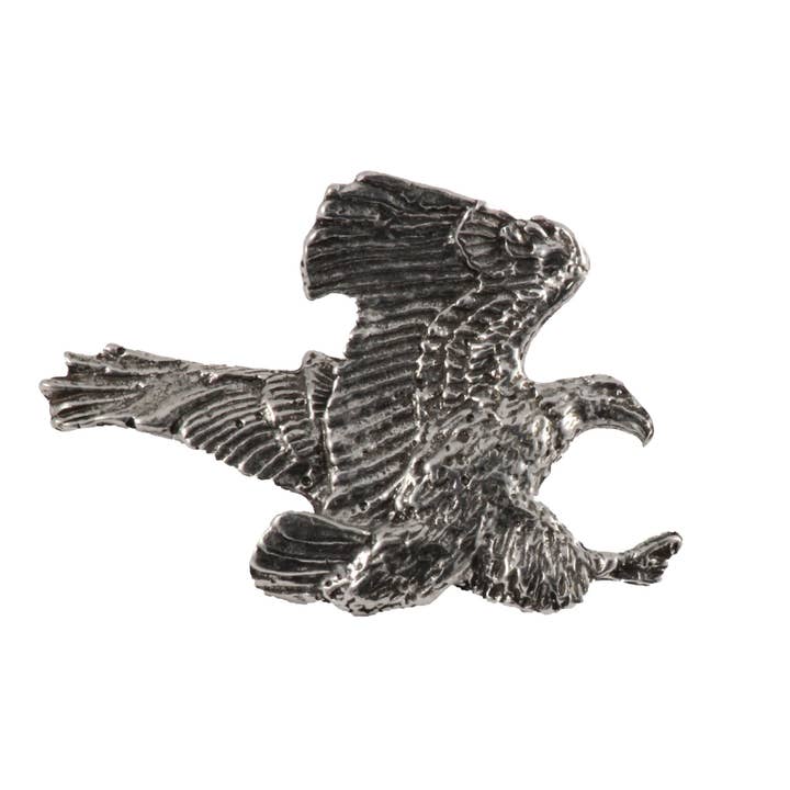 Broche de solapa de peltre con águila calva voladora, B051 para venta al por mayor de Creative Pewter Designs