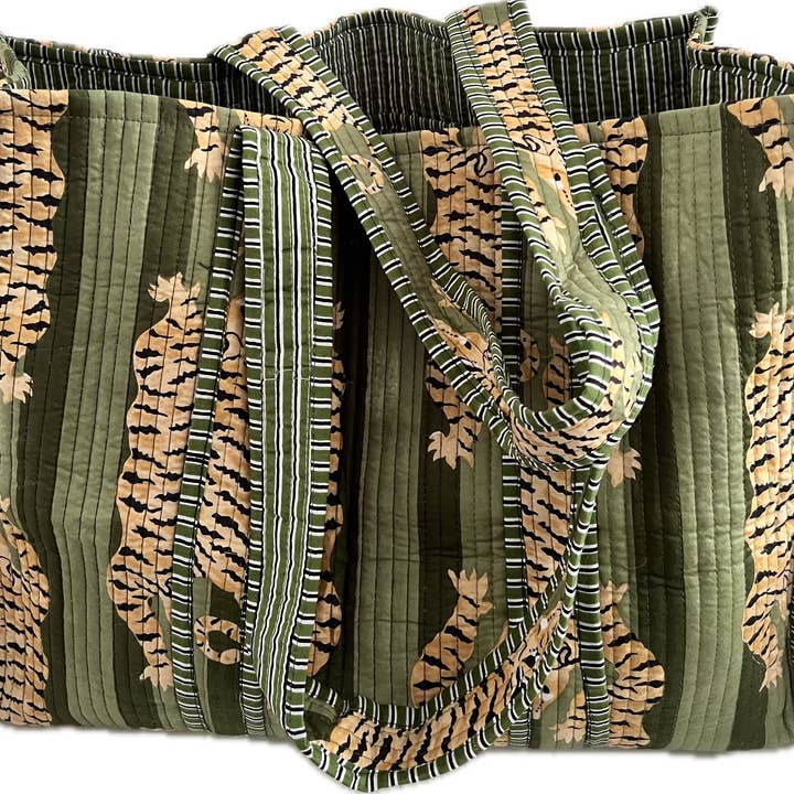 Traditional Trinkets & Textiles – wholesale Tote bag – Women's – Quilted Tote Olive Green with Tiger Print