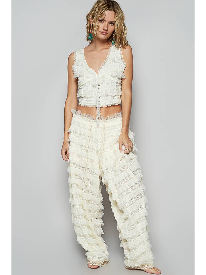 Pol Clothing - Wholesale Blouse - Women's - V-neck sleeveless cropped woven lace top