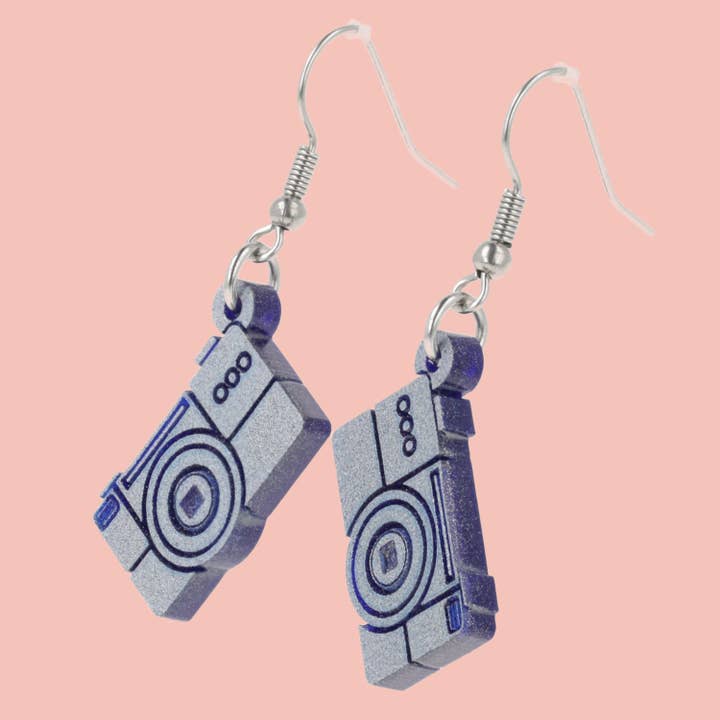 Sour Cherry – wholesale Dangle earrings – Say Cheese! Digital Camera Earrings2