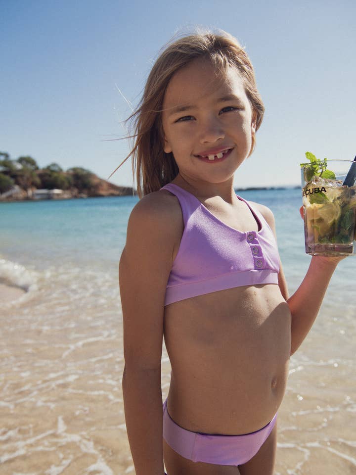 Costume da bagno due pezzi bambina anti-UV lilla | ACAPULCO per la vendita all'ingrosso da parte di Lison Paris