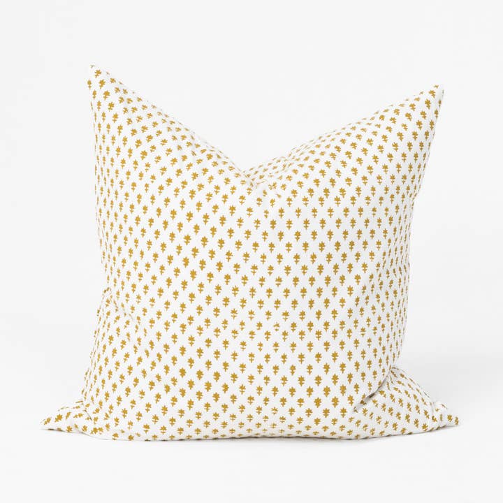 BHD HOME – Engroshandel Pyntepude – Devon Dots Hvid Sennep Medium Pude 50 x 50 cm0