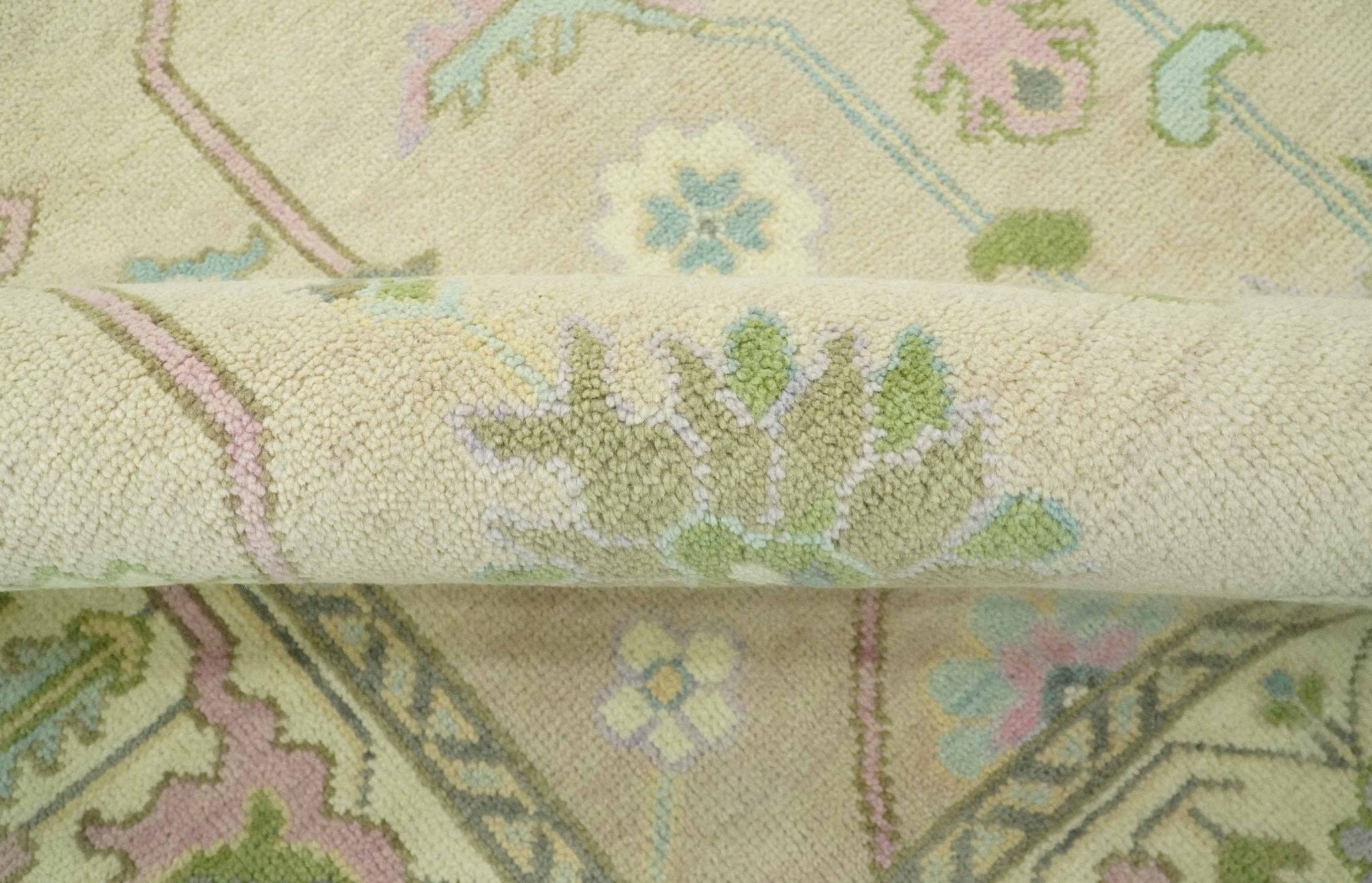 The Rug Decor, Inc. – wholesale Matta – Skräddarsydd beige och grön handknuten traditionell orientalisk Oushak-matta i ull6