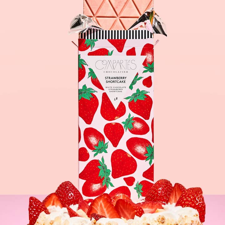 Compartes Chocolate - Wholesale Chocolate Bar - Strawberry Shortcake Chocolate Bar
