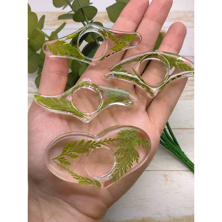 Botanically Bookish - Wholesale Book Holder - Pressed Plant Botanical Resin Book Page Holder2