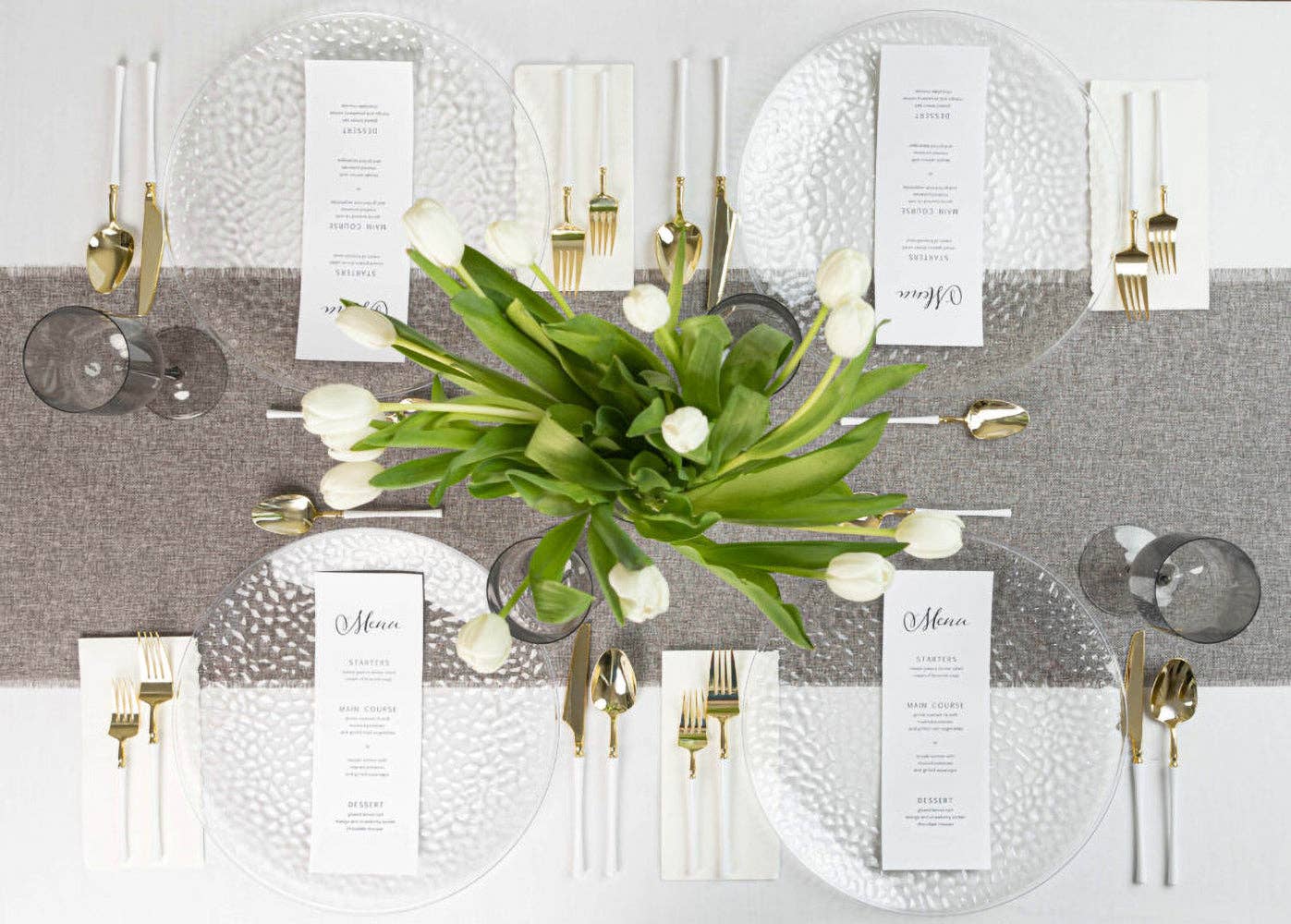 EcoQuality - Wholesale Charger Plate - 13" Plastic Clear Hammered Charger Plates1