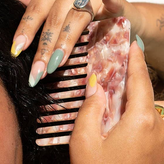 MLE - Wholesale Hair Brush/Comb - Capelli Comb in Rose