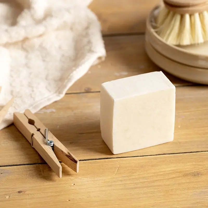 Officina Naturae - Vendita all'ingrosso Detersivo per i piatti - Sgrassatore solido Solara 80 g1