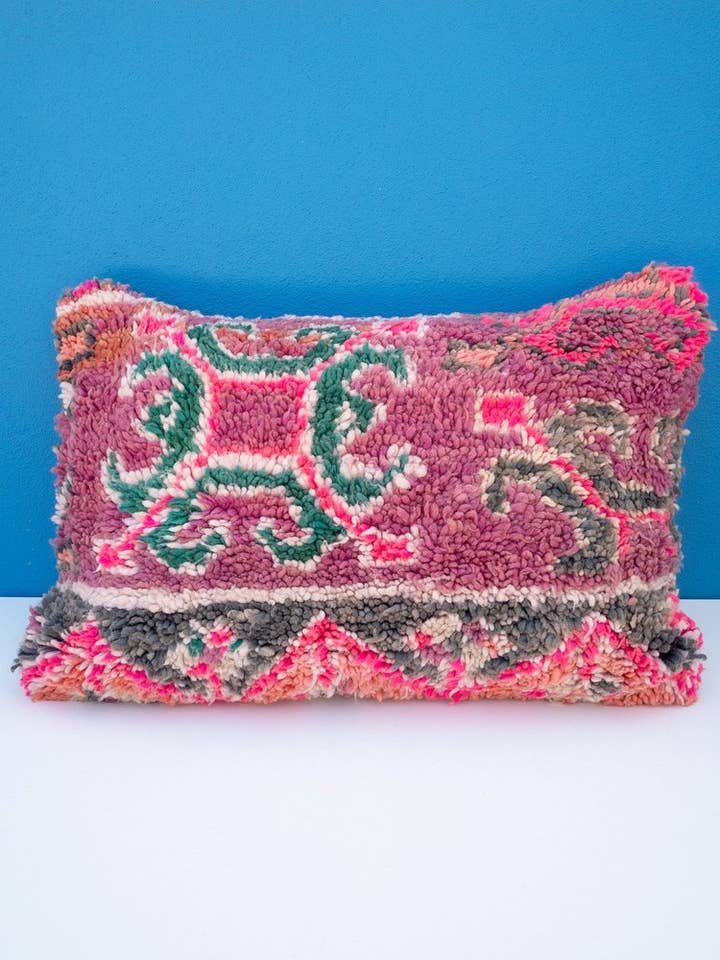 Handgemaakte Marokkaanse wollen kussen - Beni M’guild 11 - 60 x 40 cm voor wholesale door Äventyr