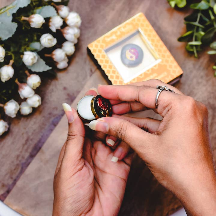 R. Expo/Song of India – wholesale Solid perfume – Packaged Solid Perfume in Brass Jar - Relax4