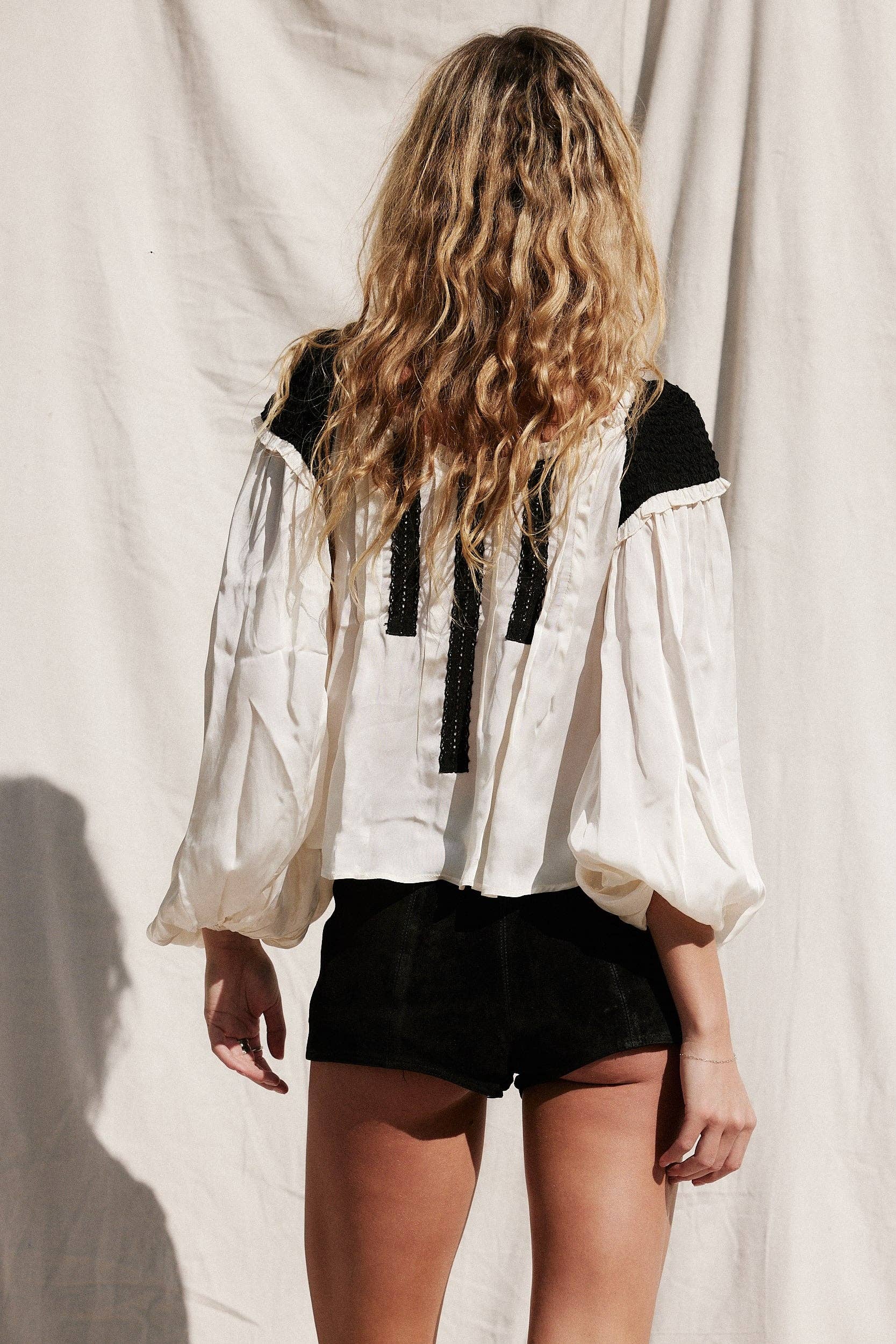 Jen's Pirate Booty - Wholesale Blouse - Women's - Costa Brava Top4