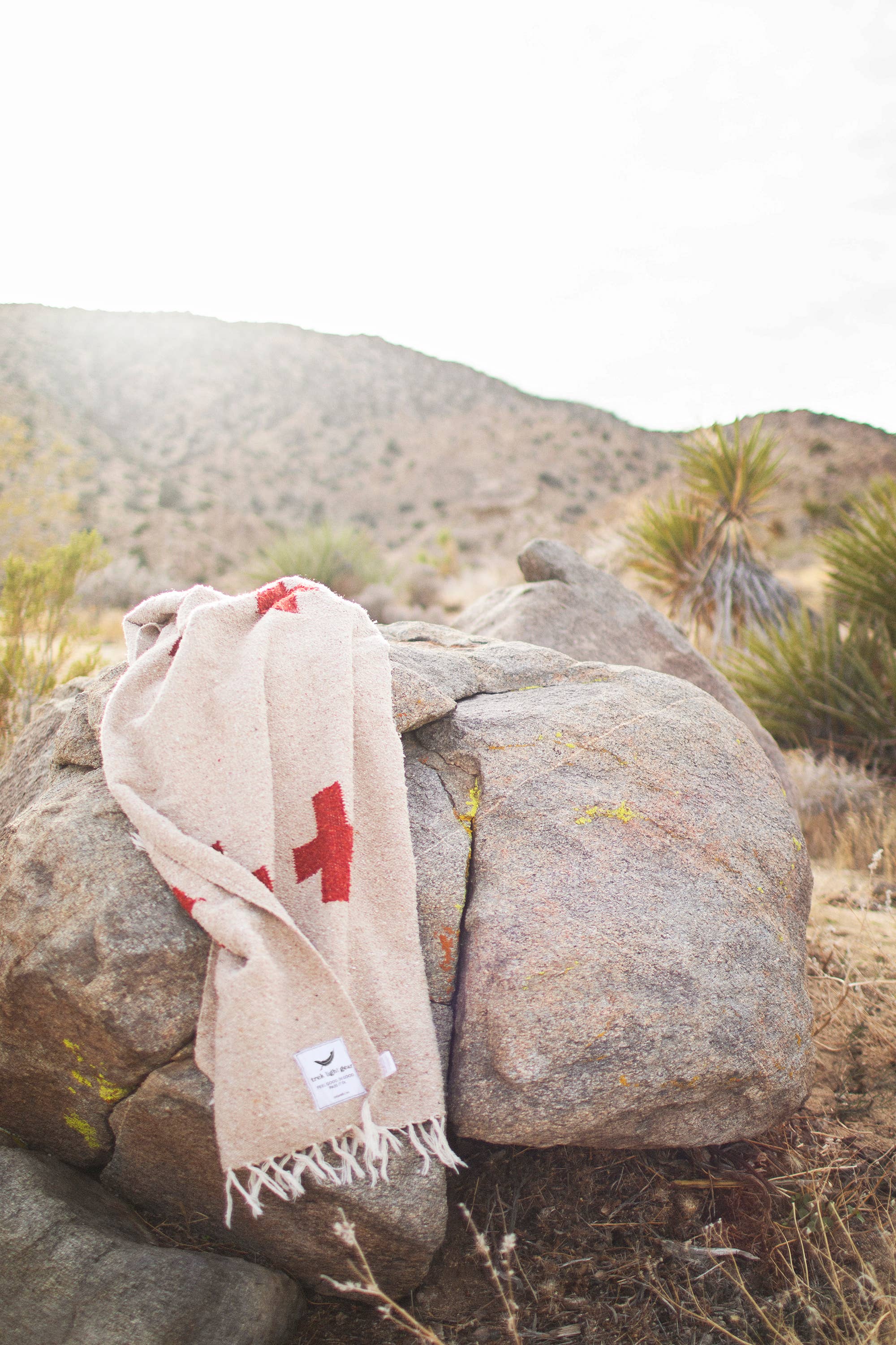 Trek Light - Wholesale Throw Blanket - Handwoven Throw Blanket | Positive Vibrations | Recycled7