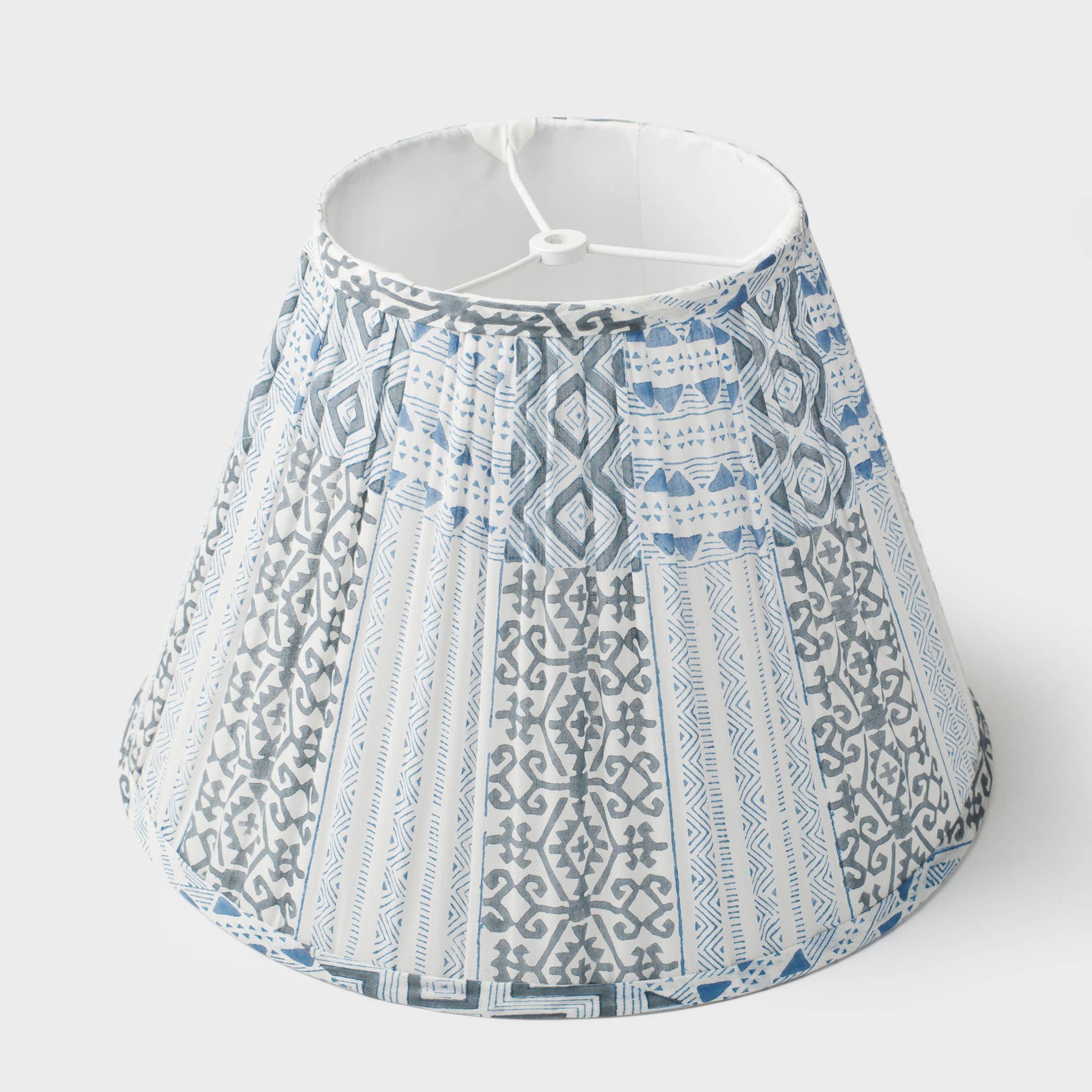 Mela Artisans - Wholesale Lamp Shade - Palewave Pattern Lamp Shades8