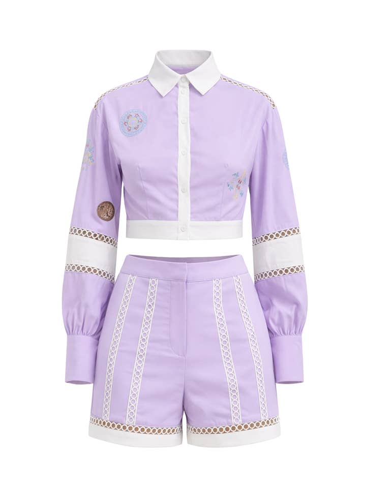 Ensemble chemise courte tissée et short avec broderie pour la vente par RIVIR