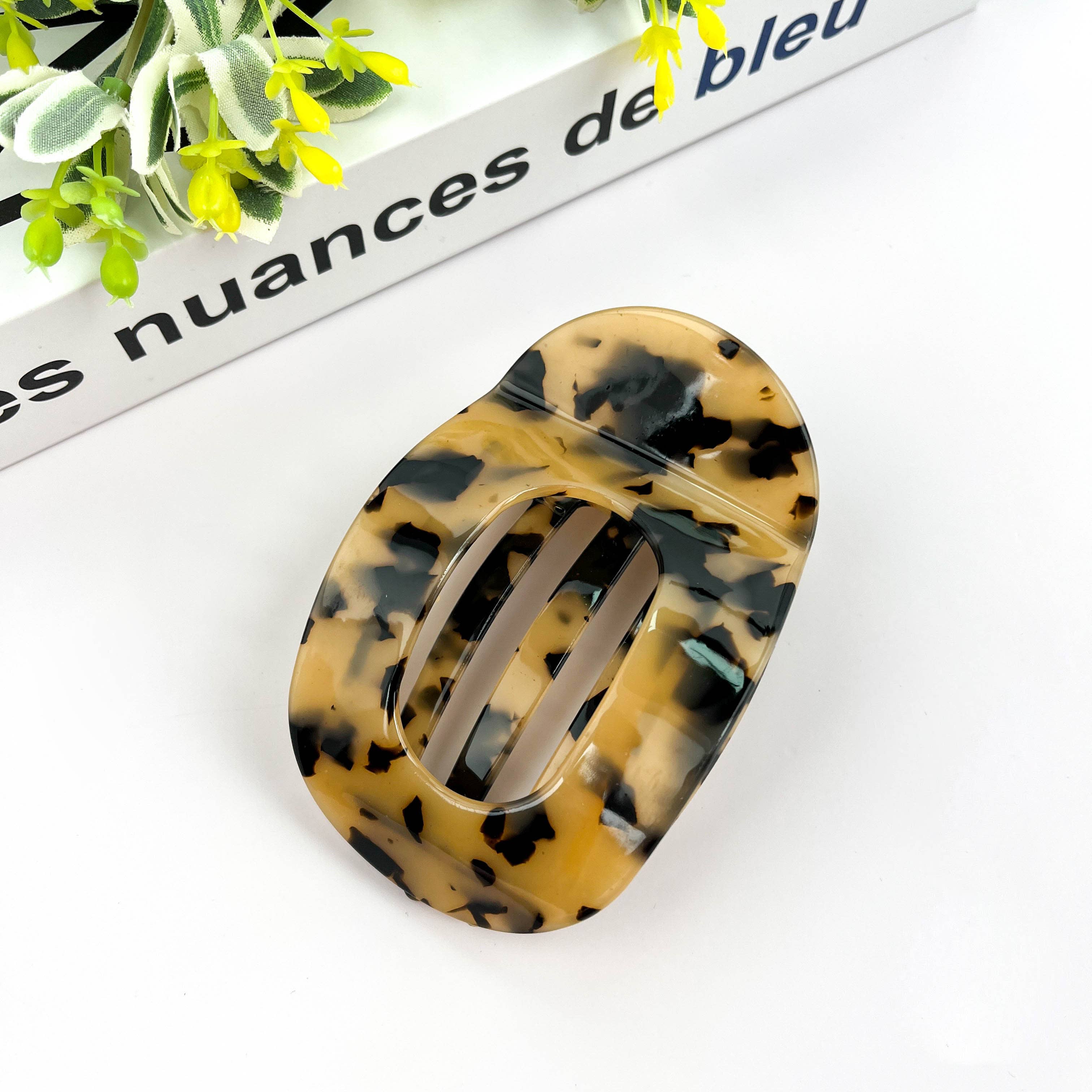 TheDivaSoap - Wholesale Hair Clip - Women's - Flat Round Hair Clip, Spring and Autumn Claw Clip2