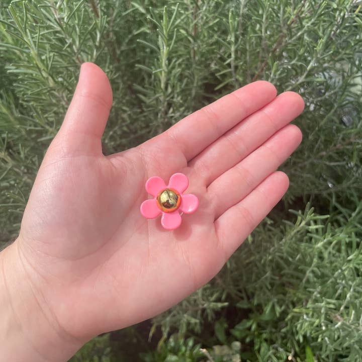 Mini Kitty Designs - Wholesale Shoe Accessories - Golden Flower Croc Charms6