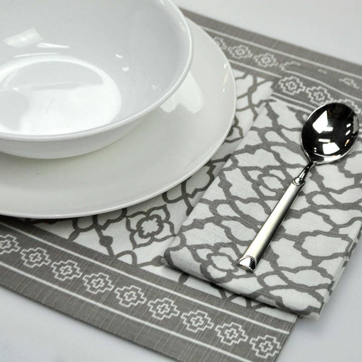 Vintage Table Runners 100% Cotton and other Purchase Wholesale rose gold table runners. Free Returns & Net 60 Terms on Faire trending on Faire.