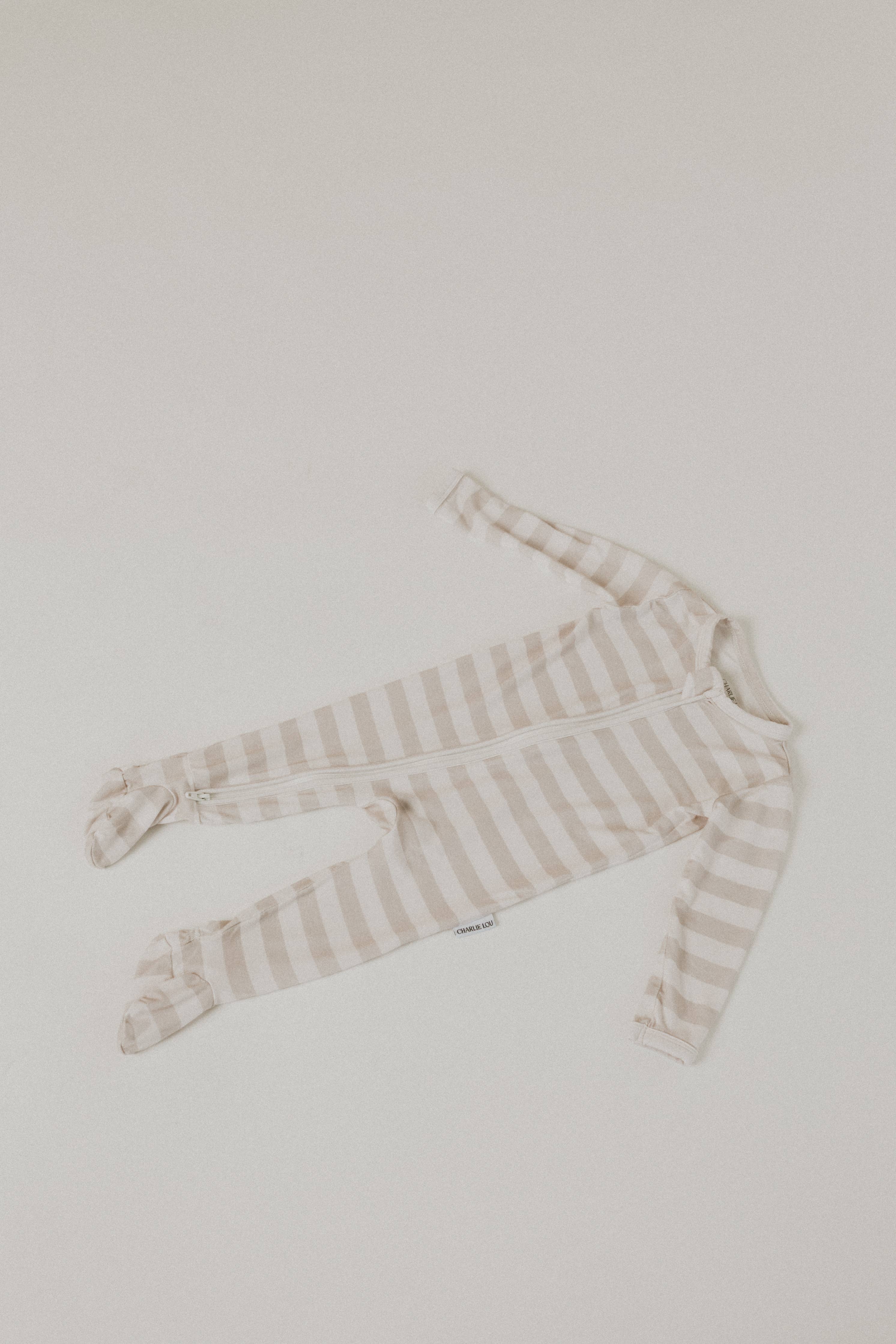 Charlie Lou Baby - Wholesale Jumpsuit - Baby - Striped | Bamboo Footie0