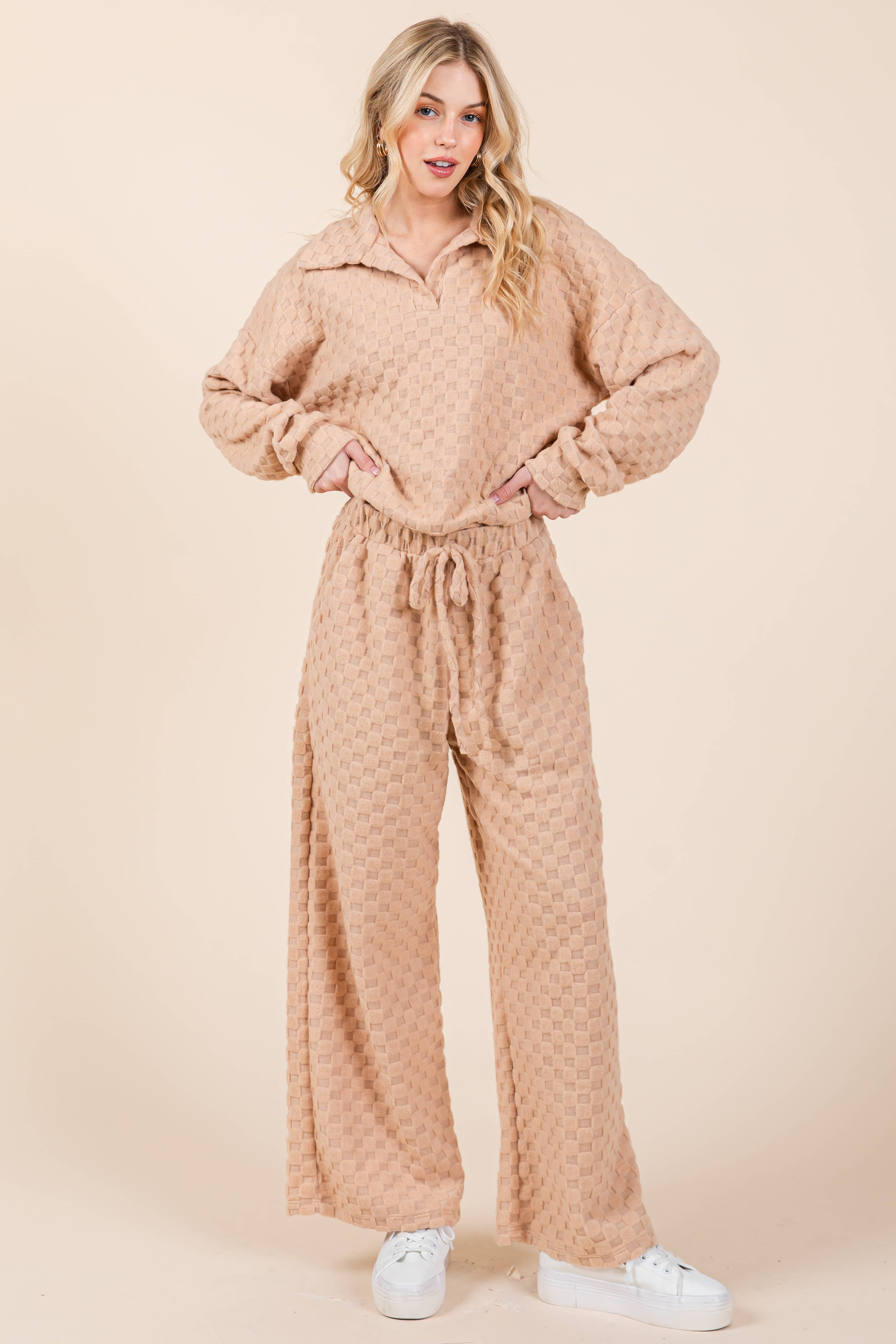 BOMBOM - Wholesale Sweatshirt - Women's - TL1997 FUZZY CHECKERED 1/4 ZIP TOP 16