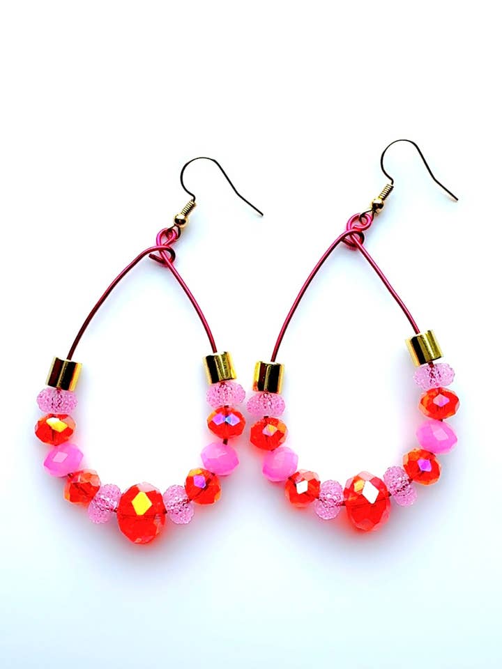 Bonbon pour les oreilles à la gomme à bulles orange et rose pour la vente par Soderena Designs
