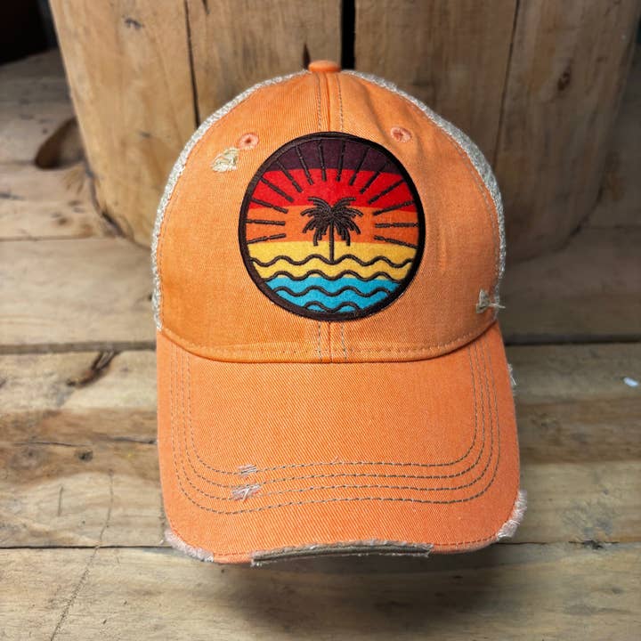 Sonnenuntergang Strand Patch Hut für den Großhandel von The Goat Stock