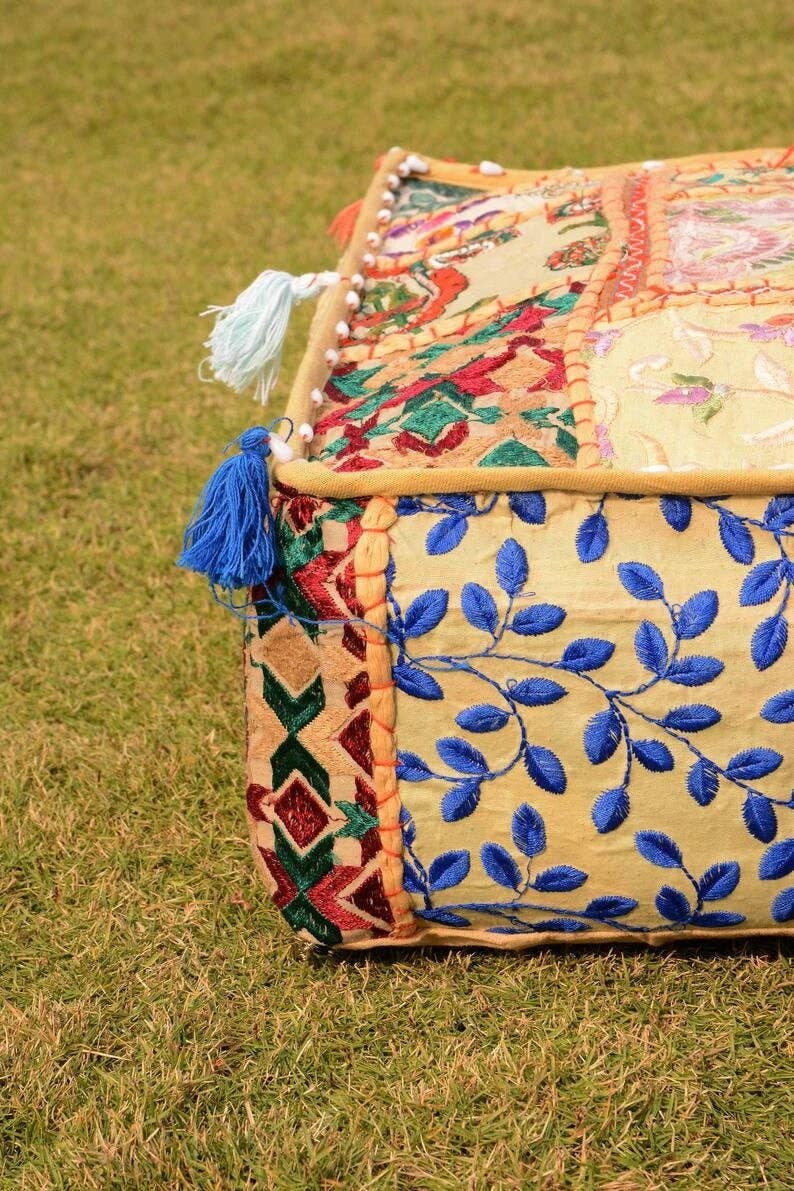 GYPSY STUDIO – wholesale Golvkudde – Bohemisk golvdyna med dekorativt överdrag i sari-patchwork2