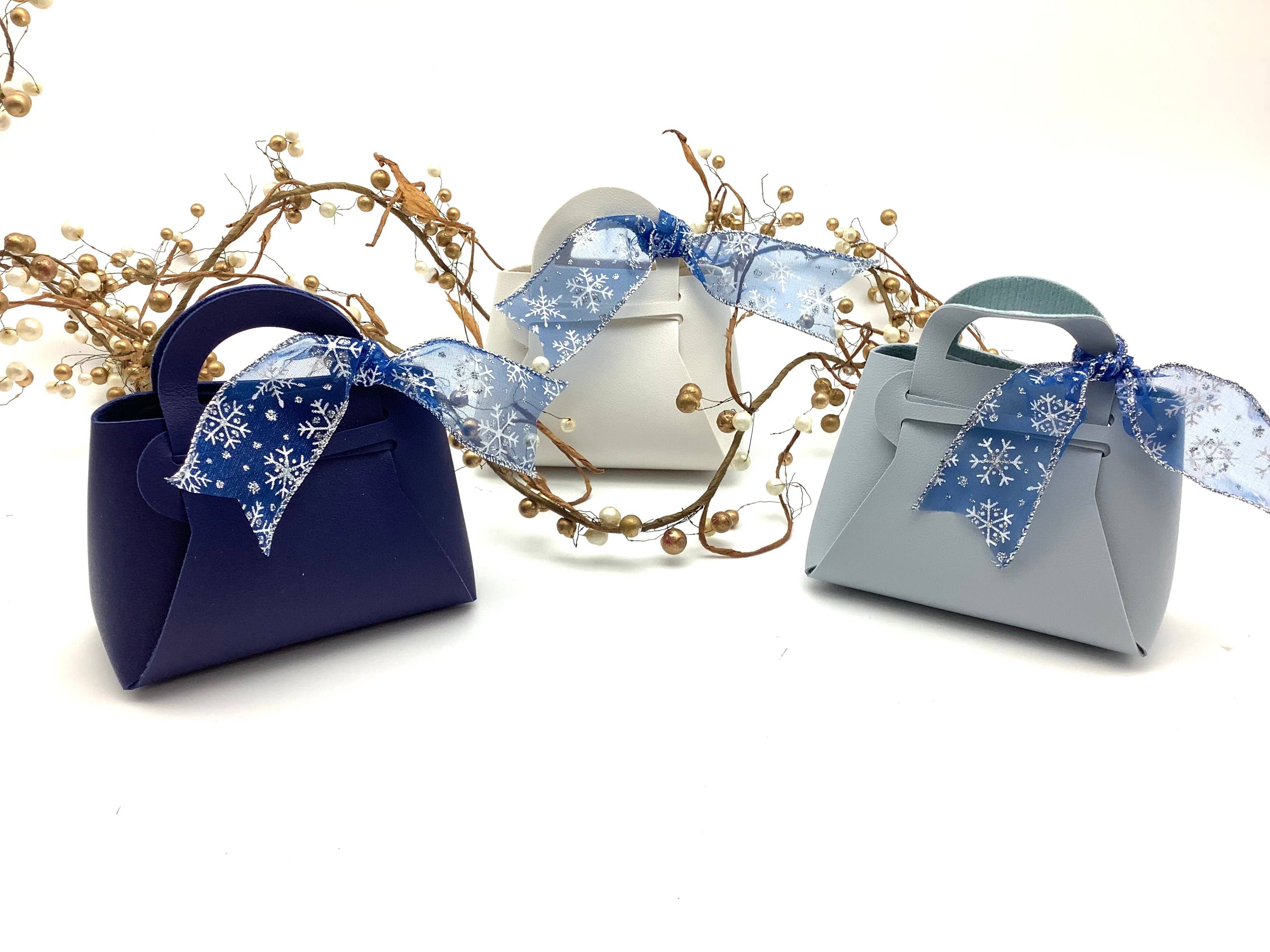 All Little Cute Things - Wholesale Gift bag set/pack - Winter Holiday Tea Party Gifts, Purse, Tea Spoon Napkin1