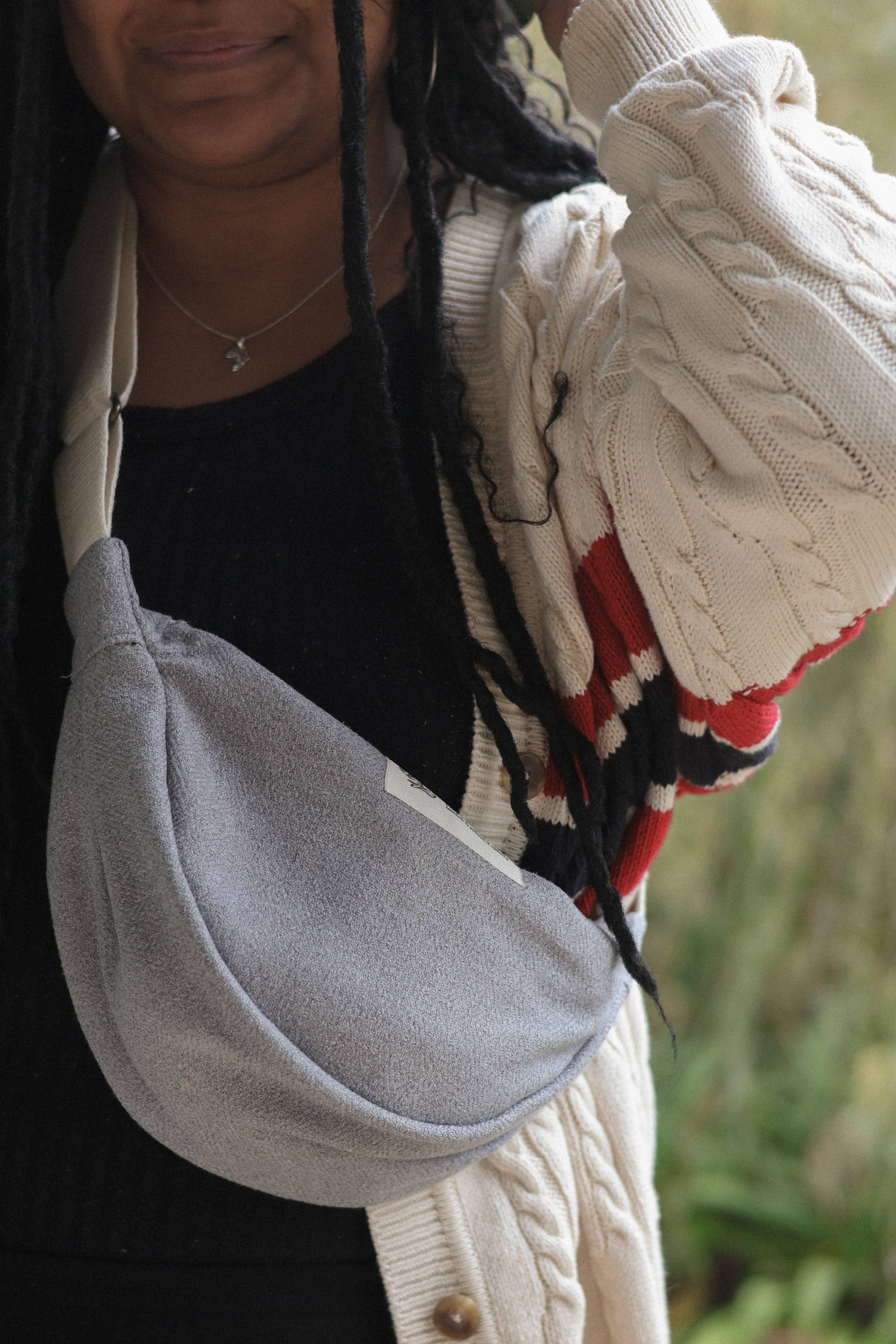 Not I But We - Vente Sac ceinture – unisexe - Sacs bandoulière recyclés | Fabriqués de manière éthique par des survivants7