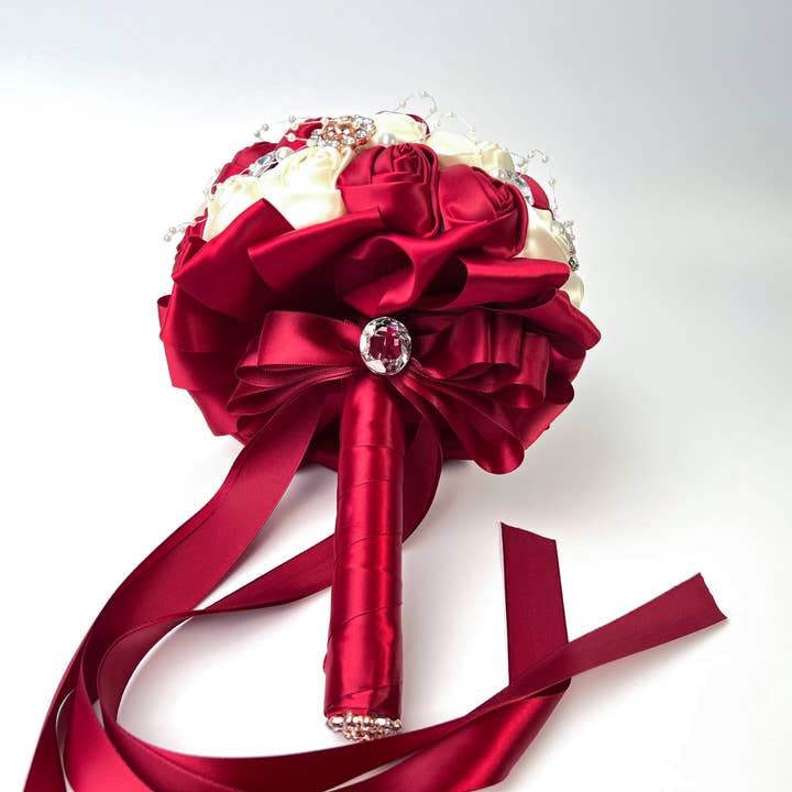 Floris Linens - Wholesale Artificial Flowers - Rhinestone / Pearl Bridal Brooch Rose Bouquet for Wedding