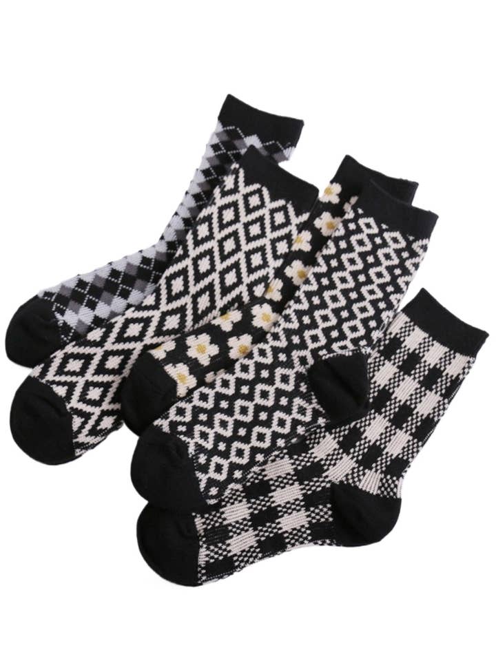 Rufia - Vintage Black-White Winter Socks for wholesale by Funkyrel® Atzbranding Limited