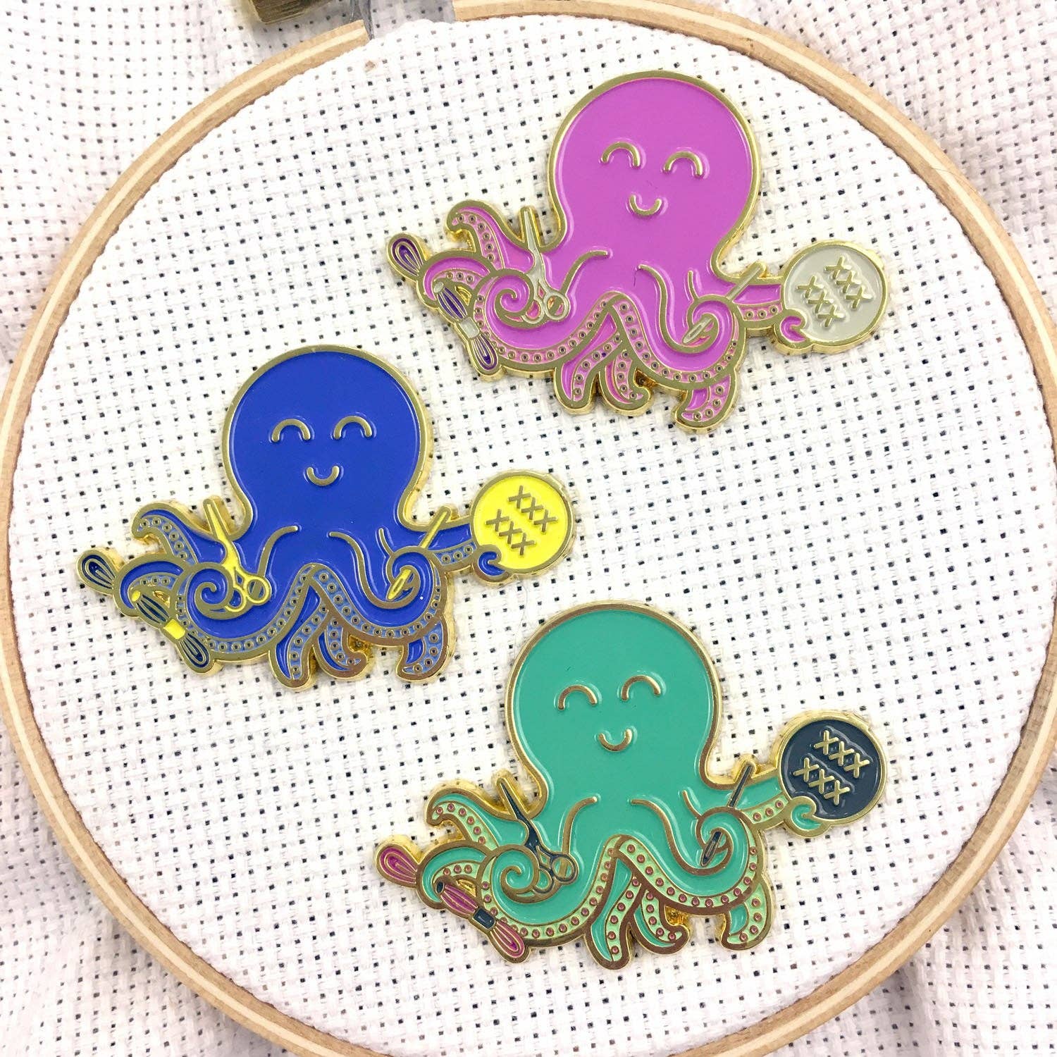 Snarky Crafter Designs - Wholesale Embroidery/Cross Stitch Supplies - Stitching Octopus Magnetic Enamel Needle Minder6