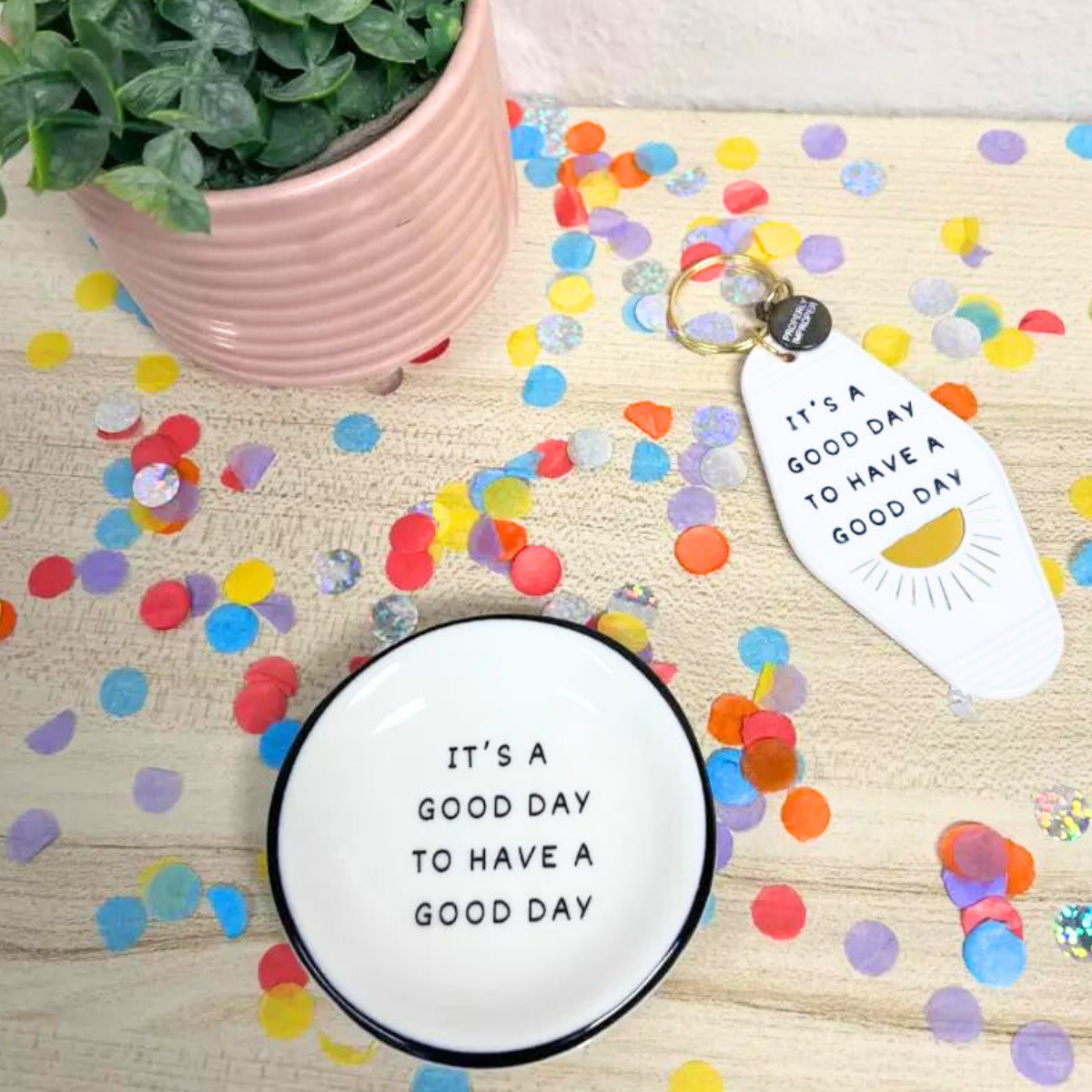 Properly Improper - Wholesale Sieradenschaaltje - Ring Schotel Het Is Een Goede Dag2