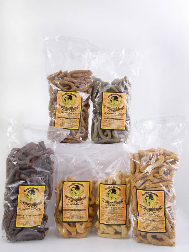 TARALLI con farine speciali per la vendita all'ingrosso da parte di U Taradduzze
