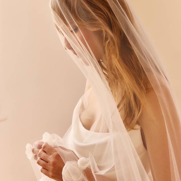 Dove Grey Accessories - Wholesale Veil - Women's - Jolene 3D Organza Floral Veil4