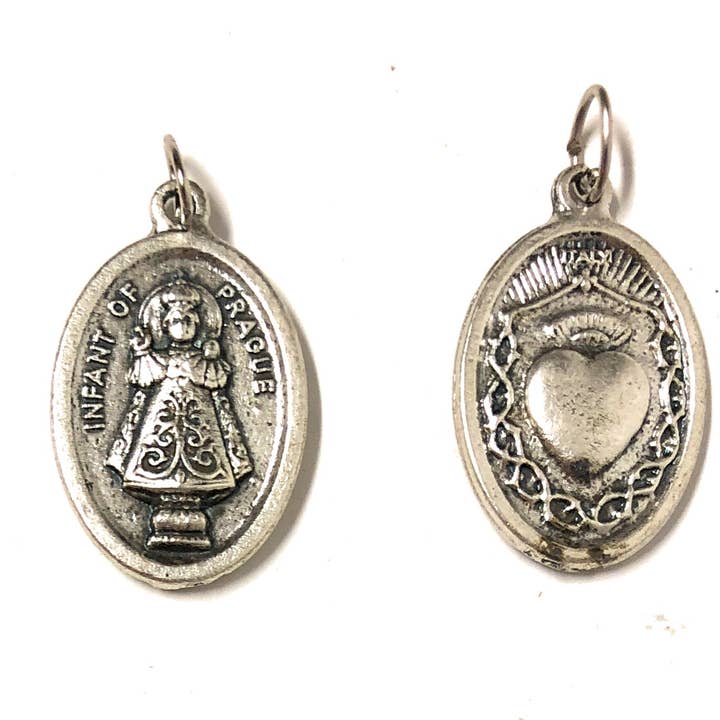 Costa Articoli Religiosi – Großhandel Individueller Charm/Anhänger – Prager Jesuskind Medaille cm. 2,5x1,5 Silbermetall
