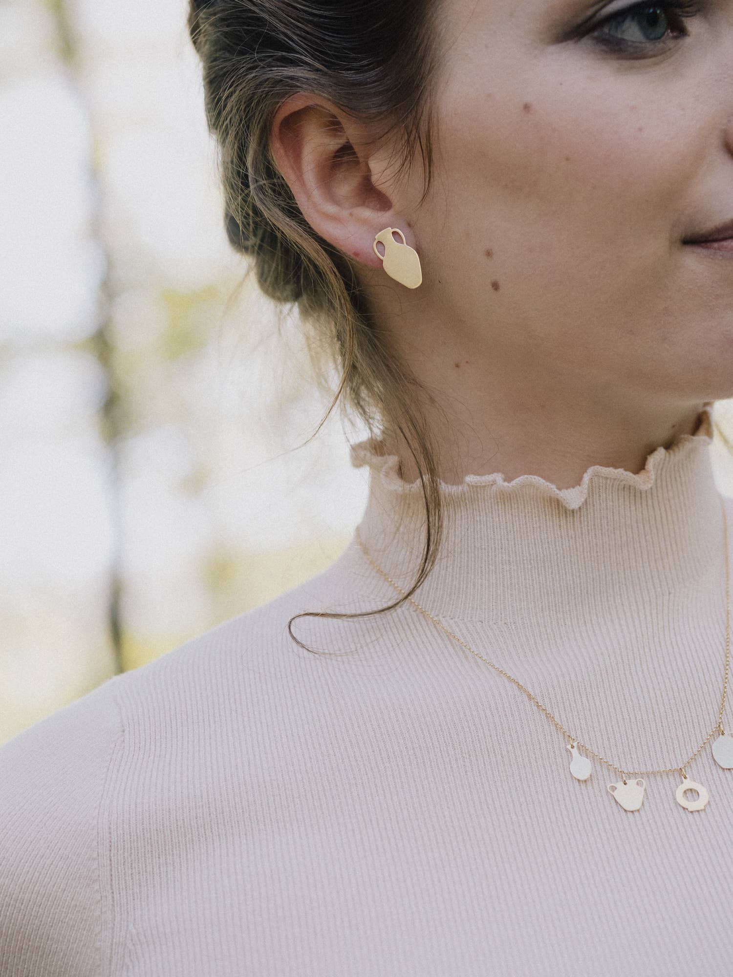 Fauna y Flora - Wholesale Dangle Earrings - Amphora Earrings4