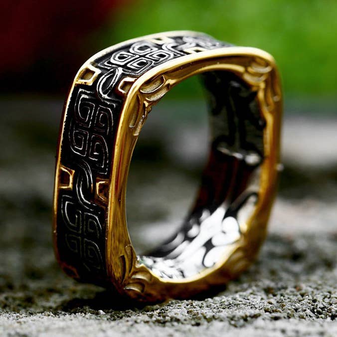 Gemcohub - Wholesale Band/Stacked Ring - Men's Square Black Gold Ring0