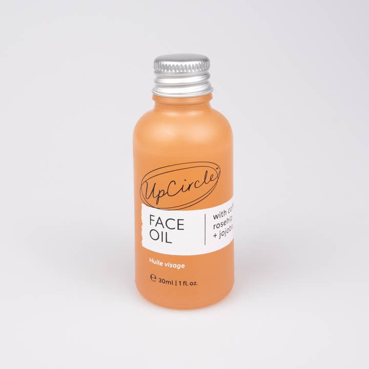 UpCircle USA - Wholesale Facial Oil - Summer Glow Collagen Boosting Vegan Organic Coffee Beach Face Oil11
