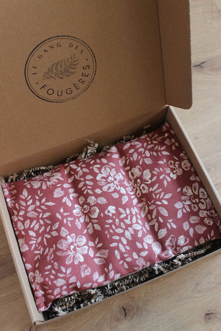 Le Gang des Fougères - Wholesale Hot/Cold Compress - Dry hot water bottle with flax seeds - Marsala chalk flowers0
