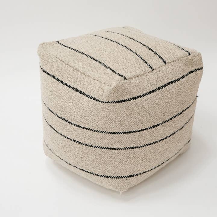 Beige Pouf en tissage artisanal, 18 « x 18" en vente sur Faire
